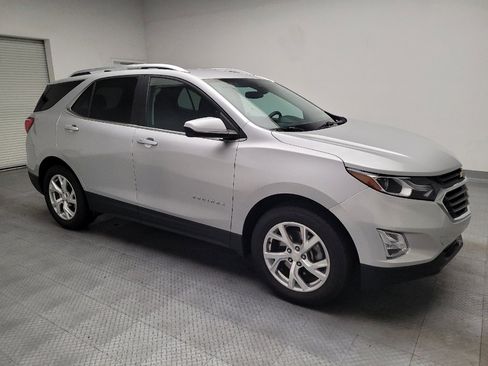 Used 2020 Chevrolet Equinox LT FWD image 11
