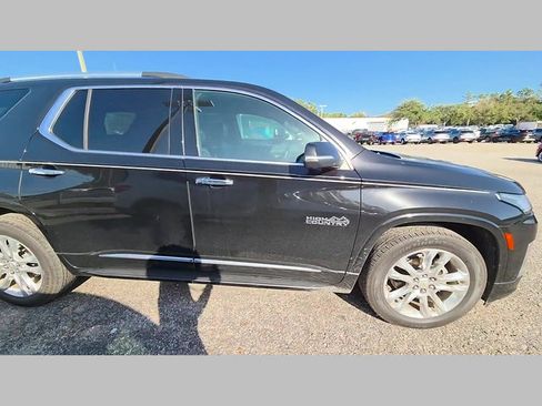 Used 2023 Chevrolet Traverse High Country w/ LPO, 'HIT The Road' Package image 31