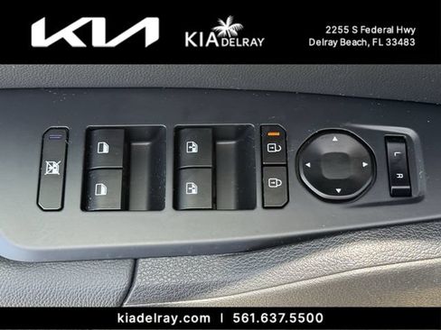 Used 2026 Kia Sportage EX FWD image 15