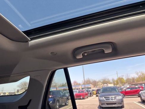 Used 2019 GMC Terrain SLT w/ Preferred Package AWD/4WD image 28