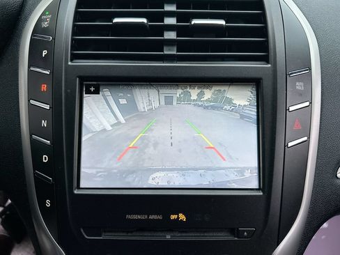 Used 2017 Lincoln MKC Premiere AWD/4WD image 17