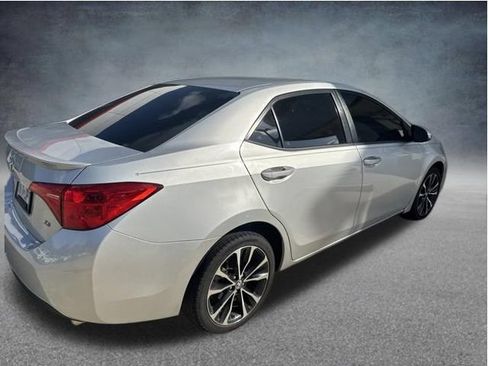 Used 2019 Toyota Corolla SE FWD image 6