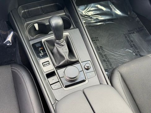 Used 2024 MAZDA CX-50 AWD 2.5 S w/ Preferred Package image 19