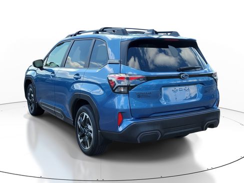 Certified 2025 Subaru Forester Limited w/ Popular Package #1 AWD/4WD image 4