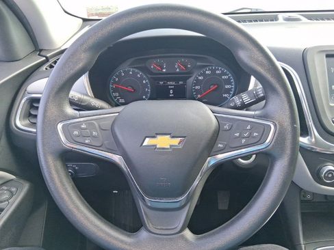 Used 2018 Chevrolet Equinox LS w/ LPO, Floor Liner Package FWD image 12