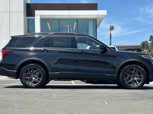 New 2026 Ford Explorer ST w/ Sun And Sound Package RWD image 2