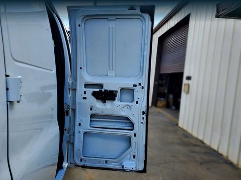 Used 2019 Chevrolet Express 2500 Extended w/ Driver Convenience Package RWD image 16