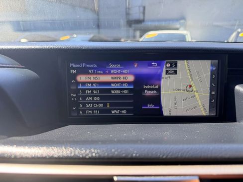 Used 2018 Lexus IS 300 F Sport w/ F Sport Package AWD/4WD image 30