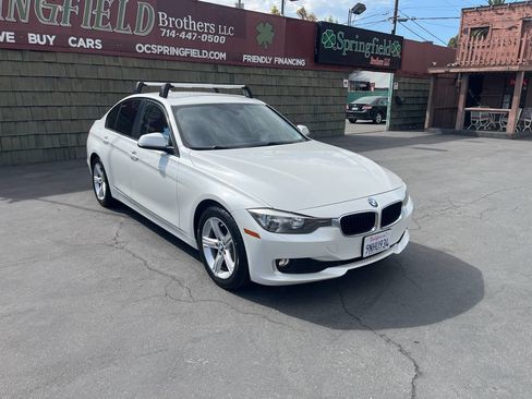 Used 2015 BMW 320i Sedan image 3