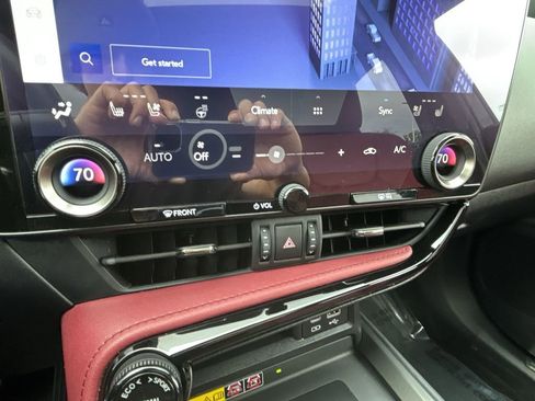 Used 2022 Lexus NX 350h AWD image 17