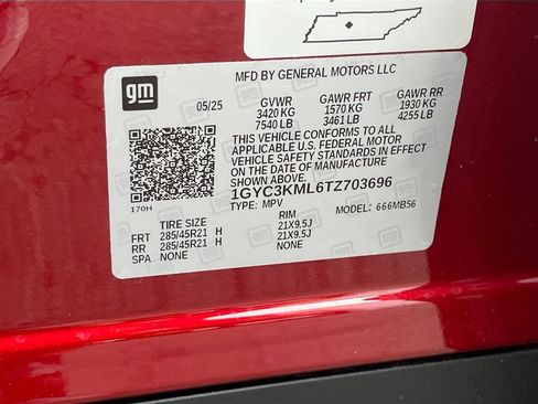 New 2026 Cadillac Vistiq Luxury w/ LPO, Floor Liner Package AWD/4WD image 35