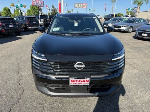 New 2026 Nissan Kicks SV w/ SV Premium Package FWD image 2