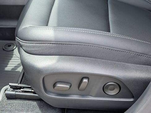 New 2027 GMC Terrain Elevation w/ Elevation Premium Package FWD image 23