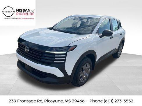 New 2026 Nissan Kicks S image 1