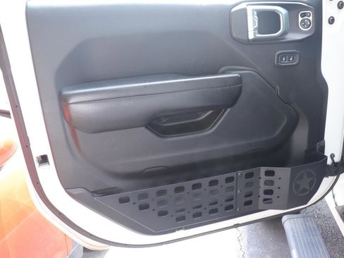 Used 2018 Jeep Wrangler Unlimited Sport S AWD/4WD image 7