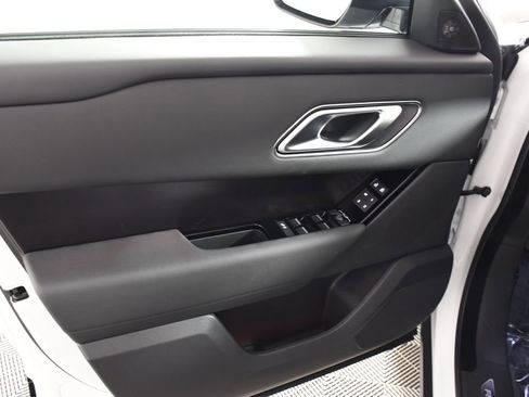 New 2026 Land Rover Range Rover Velar Dynamic SE AWD/4WD image 14