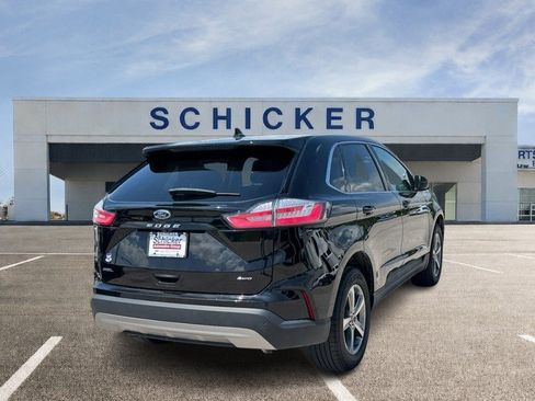 Used 2023 Ford Edge SEL w/ Convenience Package AWD/4WD image 3