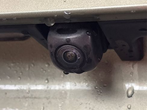 Used 2019 Subaru Forester Premium image 16