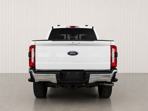Used 2026 Ford F350 Lariat w/ Lariat Ultimate Package AWD/4WD image 5