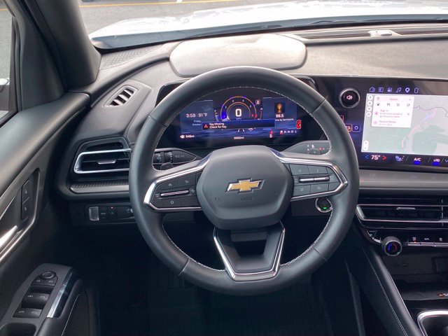 Used 2026 Chevrolet Traverse LT w/ LPO, Floor Liner Package FWD image 30