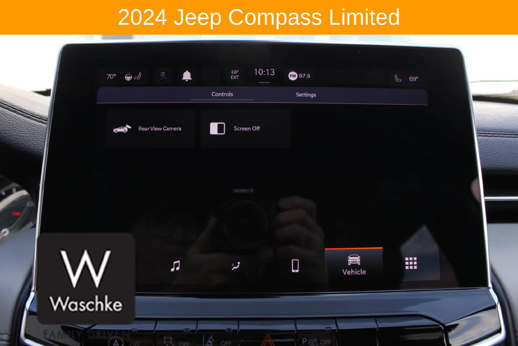 Used 2024 Jeep Compass Limited AWD/4WD image 51