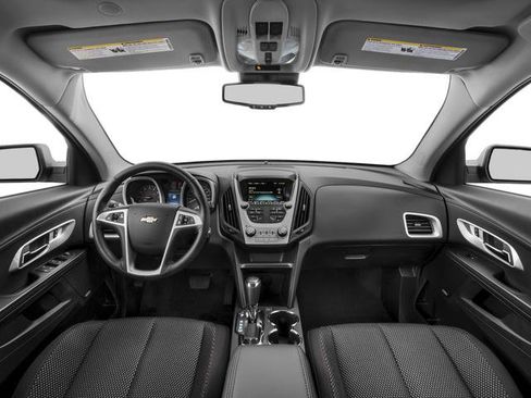 Used 2016 Chevrolet Equinox LT w/ Convenience Package image 8