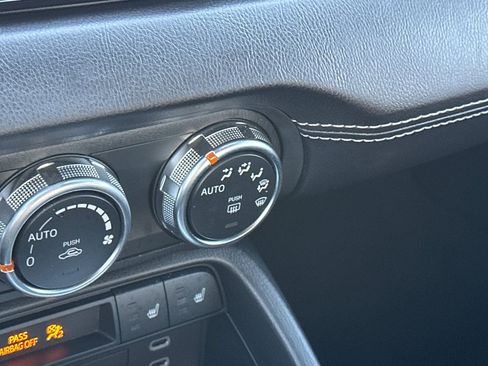 Used 2024 MAZDA MX-5 Miata RF Grand Touring w/ Weather Package image 28