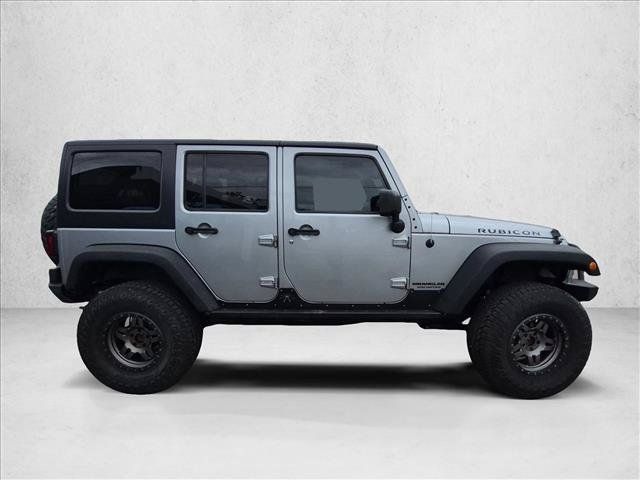 Used 2014 Jeep Wrangler Unlimited Rubicon w/ Connectivity Group AWD/4WD image 4