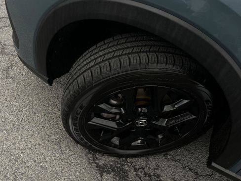 Certified 2024 Honda HR-V Sport image 12