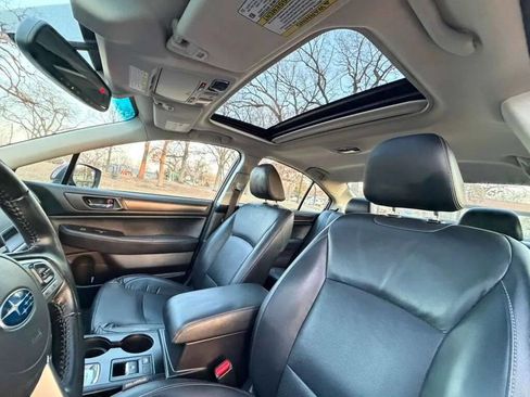 Used 2016 Subaru Legacy 2.5i Limited AWD/4WD image 11