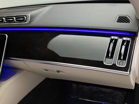 Used 2022 Mercedes-Benz S 580 4MATIC Sedan image 34