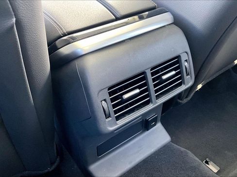 Used 2023 Land Rover Range Rover Velar S image 34