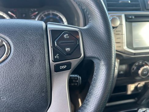 Used 2019 Toyota 4Runner SR5 Premium image 18