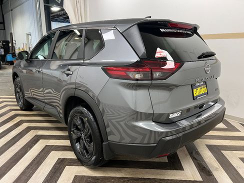 New 2026 Nissan Rogue SV AWD/4WD image 13