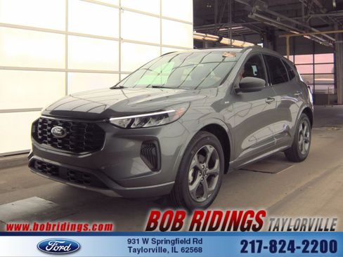 Used 2024 Ford Escape ST-Line w/ Tech Pack #1 AWD/4WD image 1