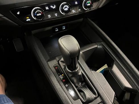 Used 2024 Honda Accord EX image 29