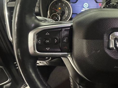 Used 2019 RAM 1500 Laramie AWD/4WD image 6