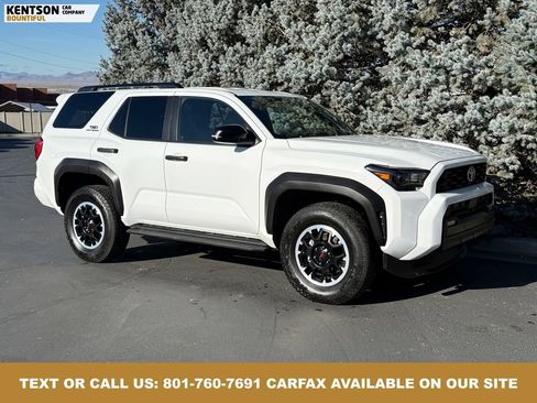 Used 2025 Toyota 4Runner TRD Off-Road image 10