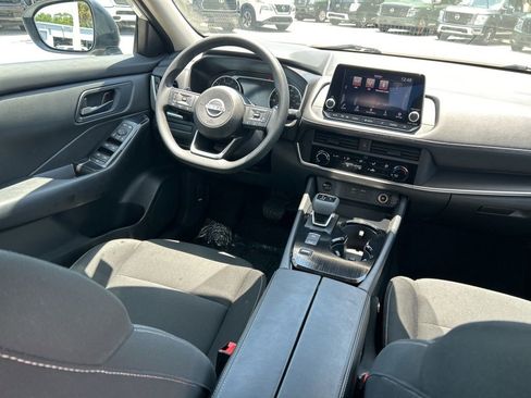 Certified 2024 Nissan Rogue S FWD image 11