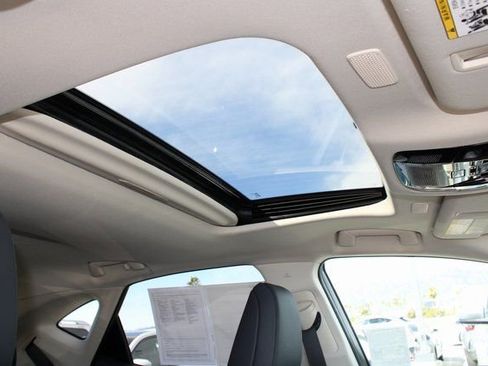 Certified 2025 Lexus NX 250 FWD image 6