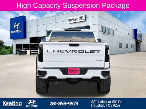Used 2024 Chevrolet Silverado 1500 RST w/ Z71 Off-Road Package image 6