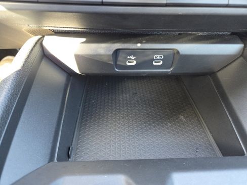 Certified 2024 Honda Accord EX image 10