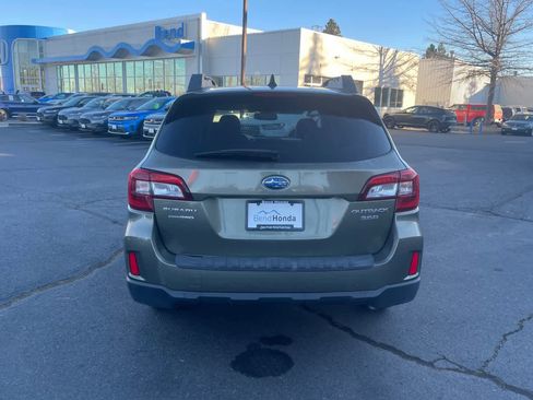 Used 2016 Subaru Outback 3.6R Limited image 7