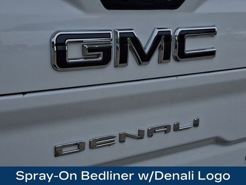Used 2024 GMC Sierra 2500 Denali Ultimate AWD/4WD image 32