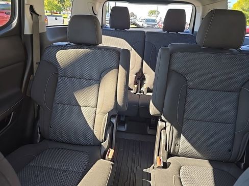 Used 2020 GMC Acadia SLE w/ Driver Convenience Package image 8