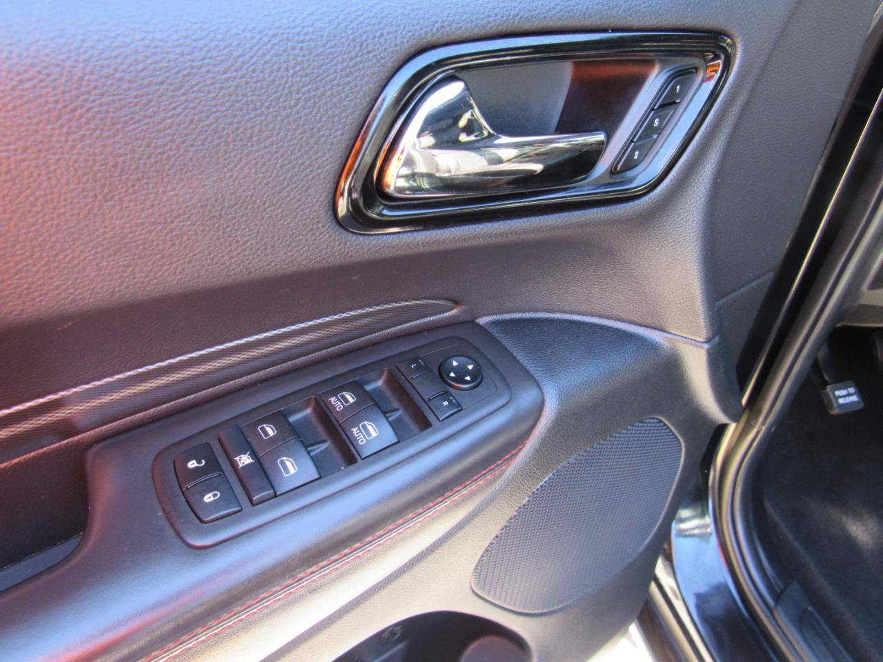 Used 2024 Dodge Durango GT AWD/4WD image 16