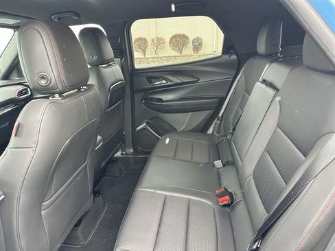 Used 2023 Chevrolet TrailBlazer RS w/ Convenience Package image 23