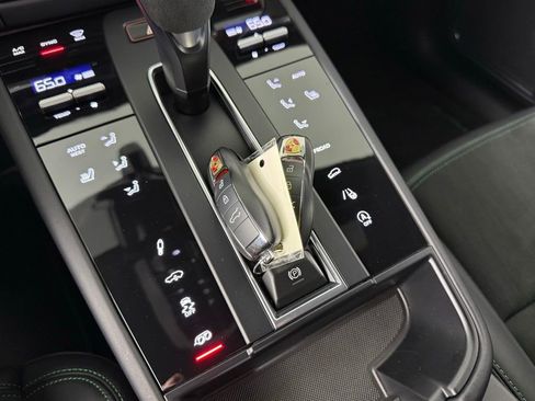 Used 2023 Porsche Macan GTS image 26