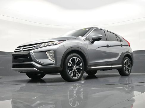 Used 2020 Mitsubishi Eclipse Cross FWD image 23