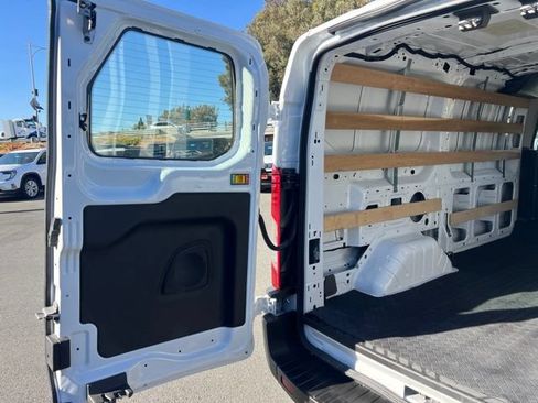 Used 2025 Ford Transit 250 Low Roof w/ Exterior Upgrade Package RWD image 21